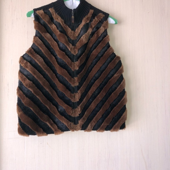 Woman’s vest - Picture 2 of 5